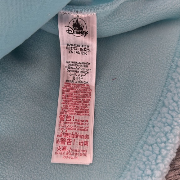 NWOT Disney Quarter Zip Sherpa - Picture 7 of 7